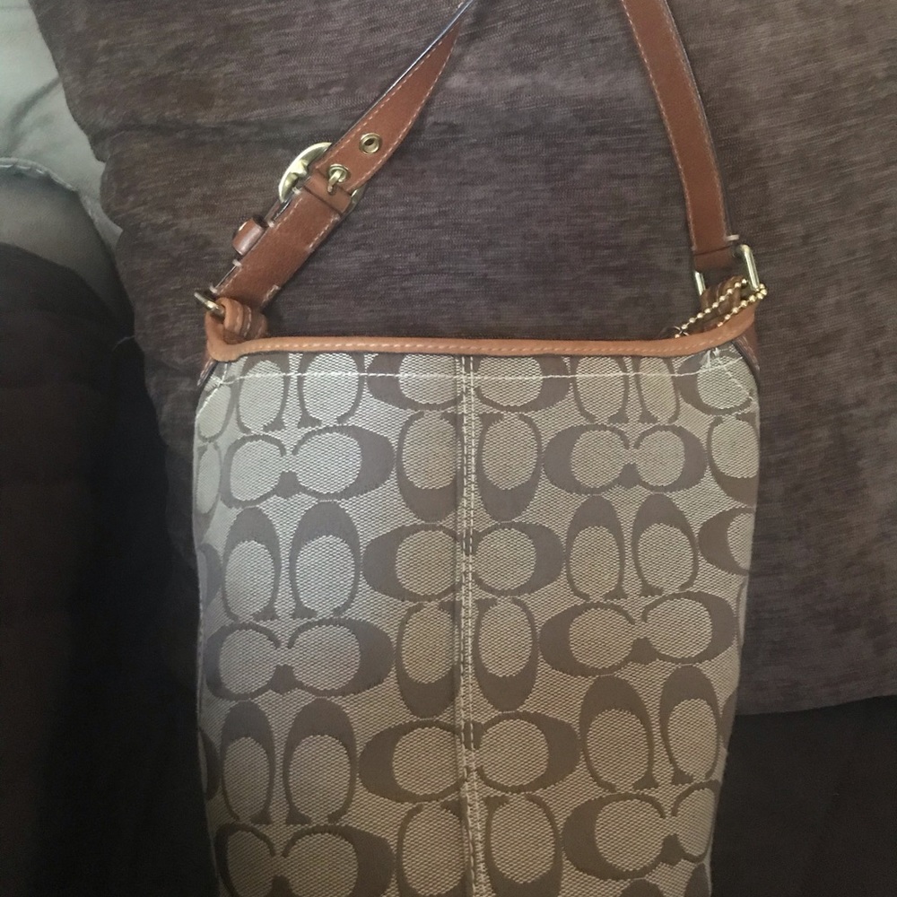 Purse - Picture 2 of 7